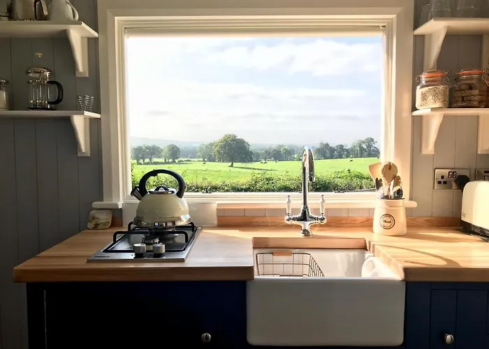 Sheelin Huts Blue, Hot-tub Available From 1st April Until 1st November Dom wakacyjny