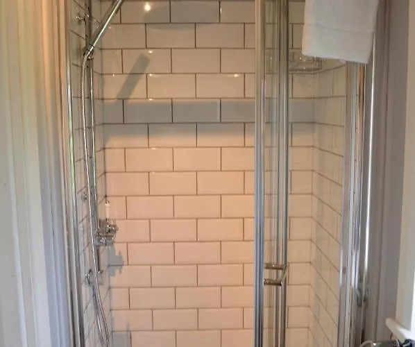 Dom wakacyjny Sheelin Huts Blue, Hot-tub Available From 1st April Until 1st November