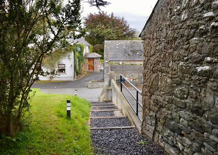 Dom wakacyjny Sheelin Huts Blue, Hot-tub Available From 1st April Until 1st November *